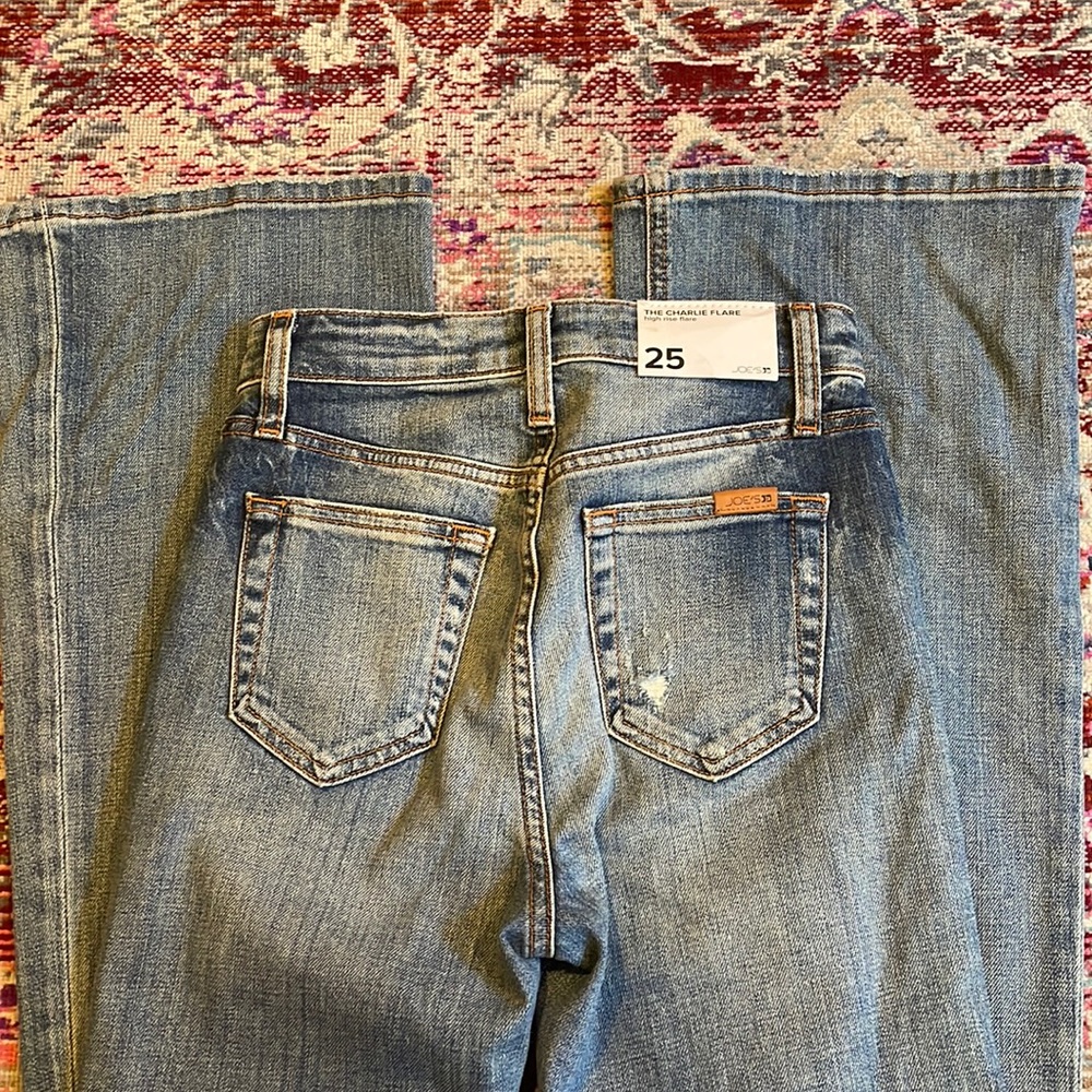 Charlie flare high rise Jean